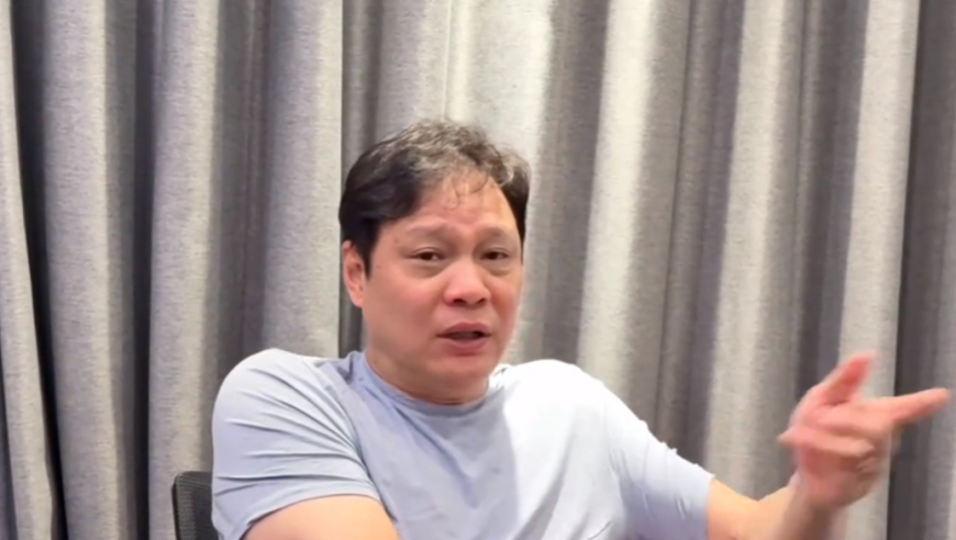澳门三肖三码精准1000%,曝苹果研发内置摄像头AirPods,创造力策略实施推广_增强版V1.71
